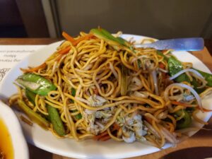 Hong Kong - lo mein (veggie)