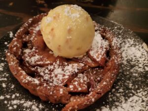 Oberlin - warm apple ginger tart, rose geranium ice cream